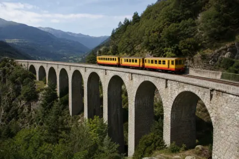 Train Jaune des Pyrénées catalanes