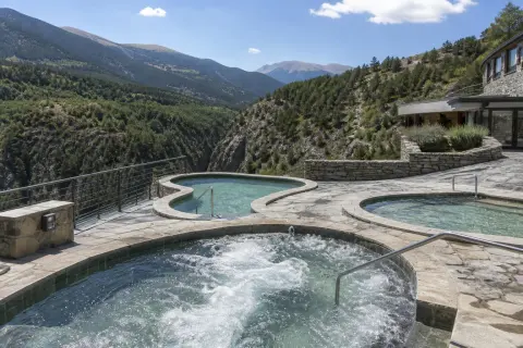 Les Bains de Llo