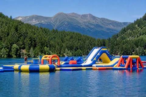 Pull-Up Cerdanya – aquatique et accrobranche