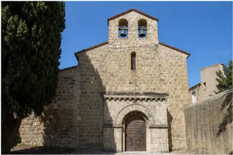 Cloître et église abbatiale de Saint-Génis-des-Fontaines