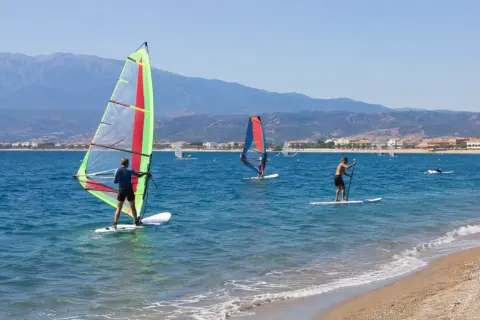 Le Spot – activités nautiques à Sainte-Marie