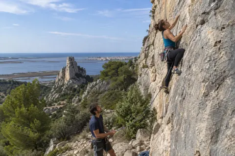 Escalade La Clape — Les Portes, La Chandelle et Pierre-Droite