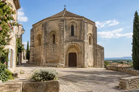 Église heptagonale Sainte-Marie de Rieux-Minervois