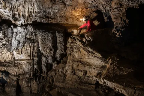 Spéléologie avec Sibelle Escapade